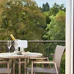 Brenners Park & Spa, Oetker 호텔