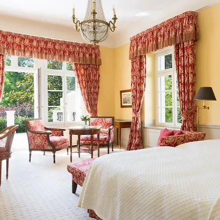 Brenners Park-hotel & - An Oetker Collection מלון 5*