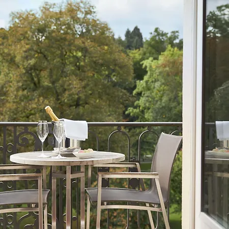 מלון Brenners Park-hotel & - An Oetker Collection