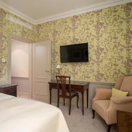 מלון Brenners Park-hotel & - An Oetker Collection 5*