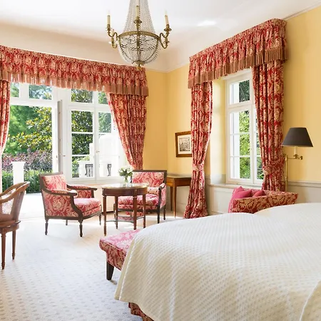 מלון Brenners Park-hotel & - An Oetker Collection