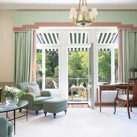 Brenners Park & Spa, Oetker 호텔 5*